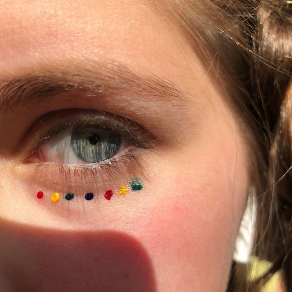 Meet your Posher, Isobel - Picture 1 of 1